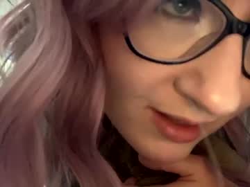 webcam girl xxkinkedinxx image #1362496
