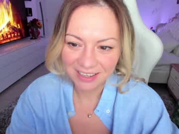 webcam girl kiradivine image #497869