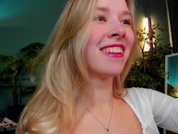webcam girl milablush image #5860773