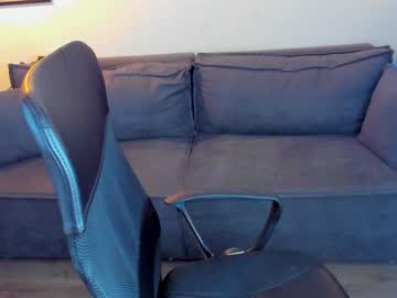 webcam girl lisa_roses image #3335501