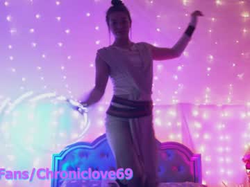 webcam girl chroniclove image #4907556