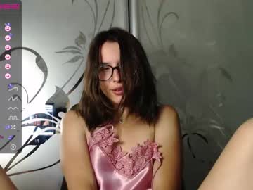 webcam girl water__lily image #2086605