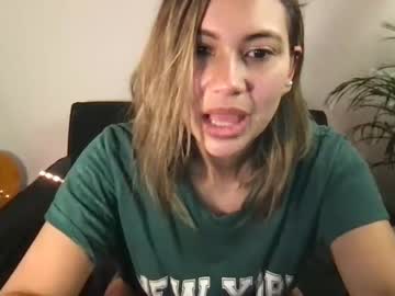 webcam girl agatha_villalobos image #988321