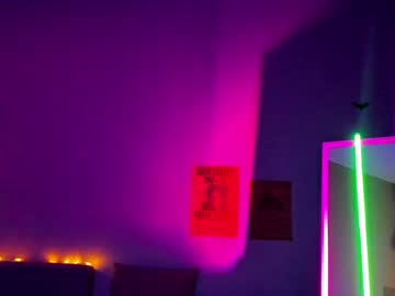 webcam girl _meganmeow_ image #2989475
