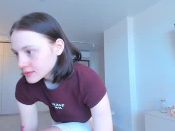 webcam girl megancooks image #3930871