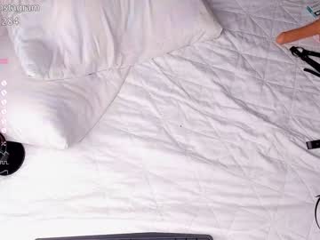 webcam girl queenafina image #4620173