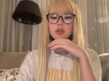 webcam girl honeybeedog image #6760327