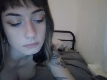 webcam girl snackaroni image #860018