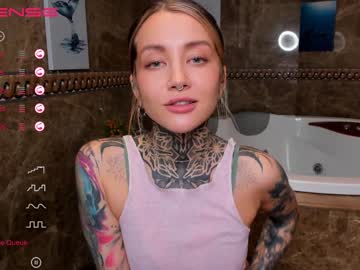 webcam girl nickyneck image #3709362