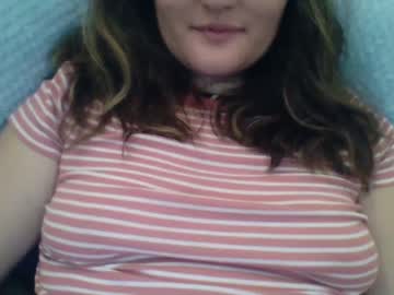 webcam girl good_pet image #5063010