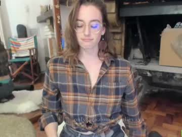 webcam girl femmefatale14 image #4342372