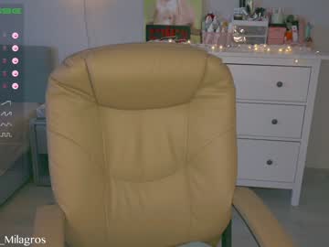webcam girl mia_milagros image #4743615