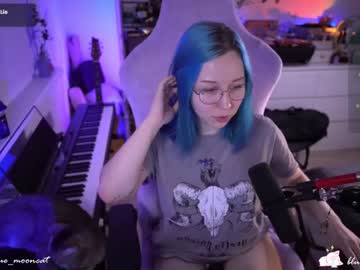 webcam girl blue_mooncat image #6872060
