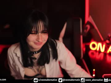 webcam girl raven_alternative image #5667843