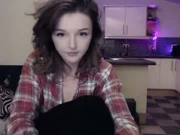 webcam girl lucydelovely image #2961695