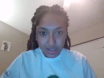webcam girl tearyeyess image #542965