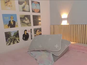 webcam girl little_effy18 image #6235617