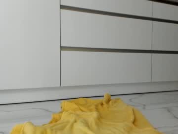 webcam girl meryfoxxx image #797009