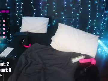 webcam girl milavalentinax image #817315