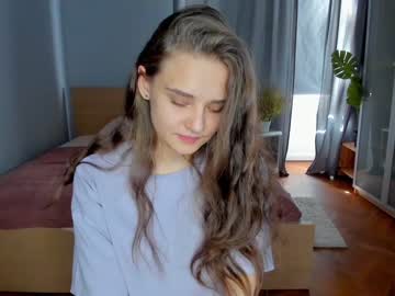 webcam girl sunshy_girl image #4202047