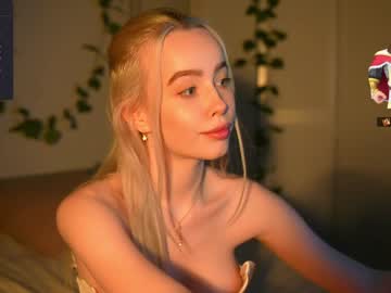webcam couple mother__of__dragons image #6177247
