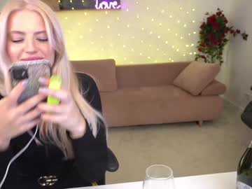 webcam couple kira0541 image #2910923