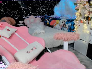 webcam girl littleflufflepuff image #3379168
