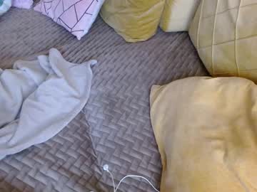 webcam girl juicy_peach88 image #3381215