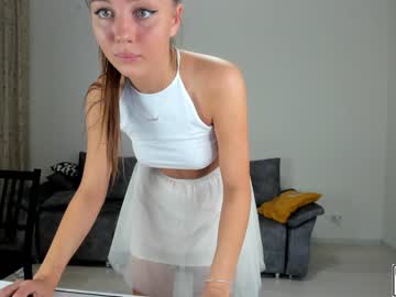 webcam girl lilly_mattsson image #2536994