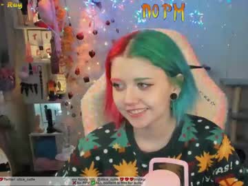webcam girl _biscuitty image #3249040