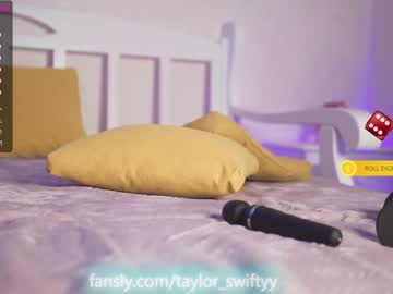 webcam girl _taylor_swift image #1624067