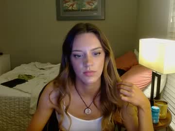 webcam girl emmmafox14 image #4701313