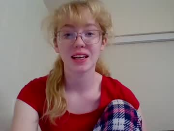 webcam girl blonde_katie image #6401278