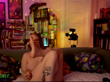 webcam couple task_manager image #2981970