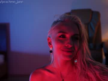 webcam girl peach_me image #535244