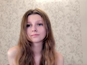 webcam girl alainaestrada image #5499430