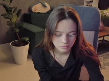 webcam girl notenoughtocum image #5170886