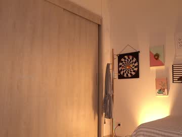 webcam girl ashlyeroberts01 image #4376087