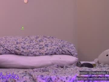 webcam girl blue_bubbles118 image #1116588