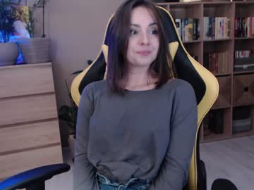 webcam girl juicy_peach88 image #3604234
