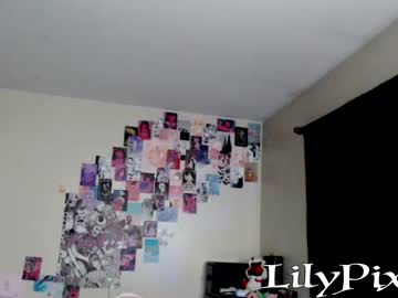 webcam girl lilypixel image #3886905