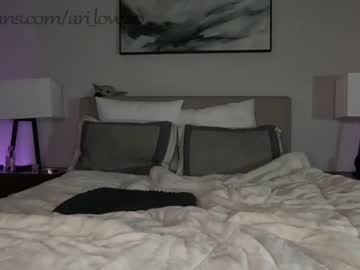 webcam couple ari_lovexo image #4415118