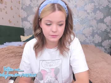 webcam girl dianaholiday image #890430