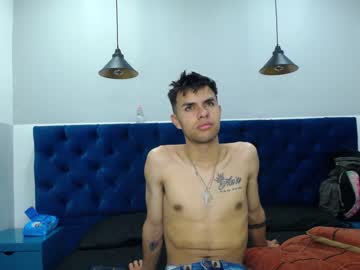 webcam couple dominik_n_salome_ image #1565900