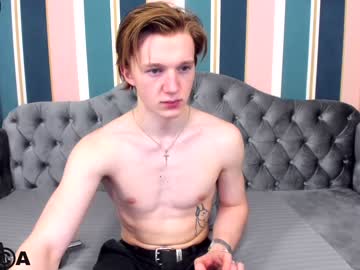 webcam man nathan_muscle_boy image #3467219