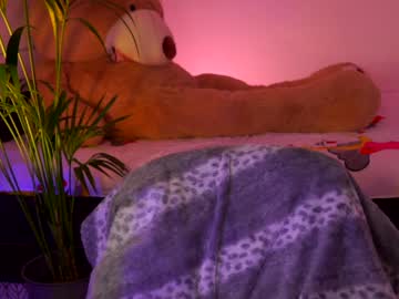 webcam girl juicyandthepussyblvd image #1054597