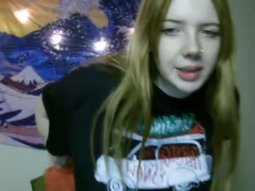 webcam girl lillygoodgirl image #4693326