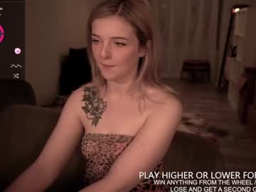 webcam girl lucydelovely image #5431566
