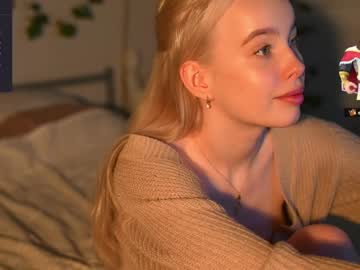 webcam couple mother__of__dragons image #6100541
