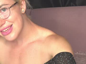 webcam girl xtina__ image #2264252